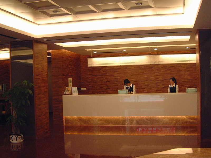 The Premier Hotel Ταϊνάν Εξωτερικό φωτογραφία