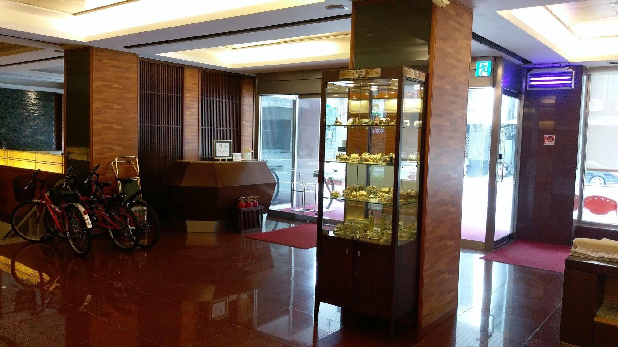 The Premier Hotel Ταϊνάν Εξωτερικό φωτογραφία